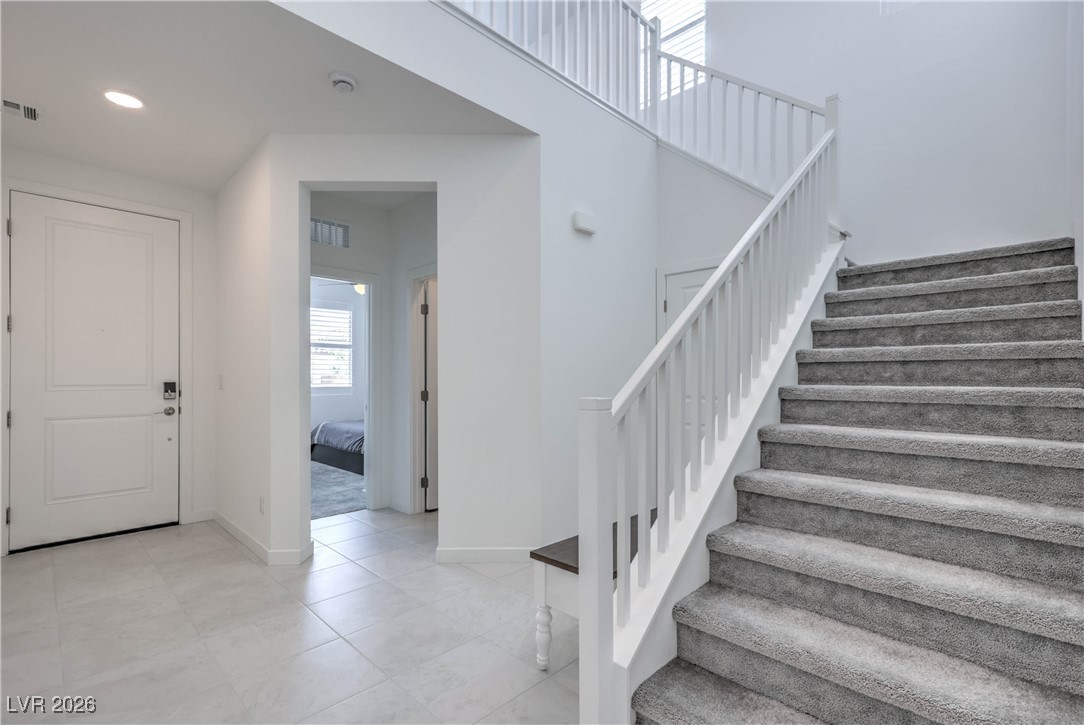 6923 Desert Finch Street