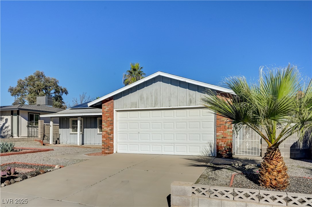 4130 Royalhill Avenue