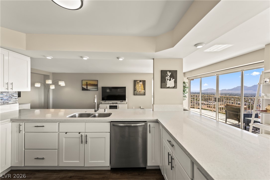 3111 Bel Air Drive 21F