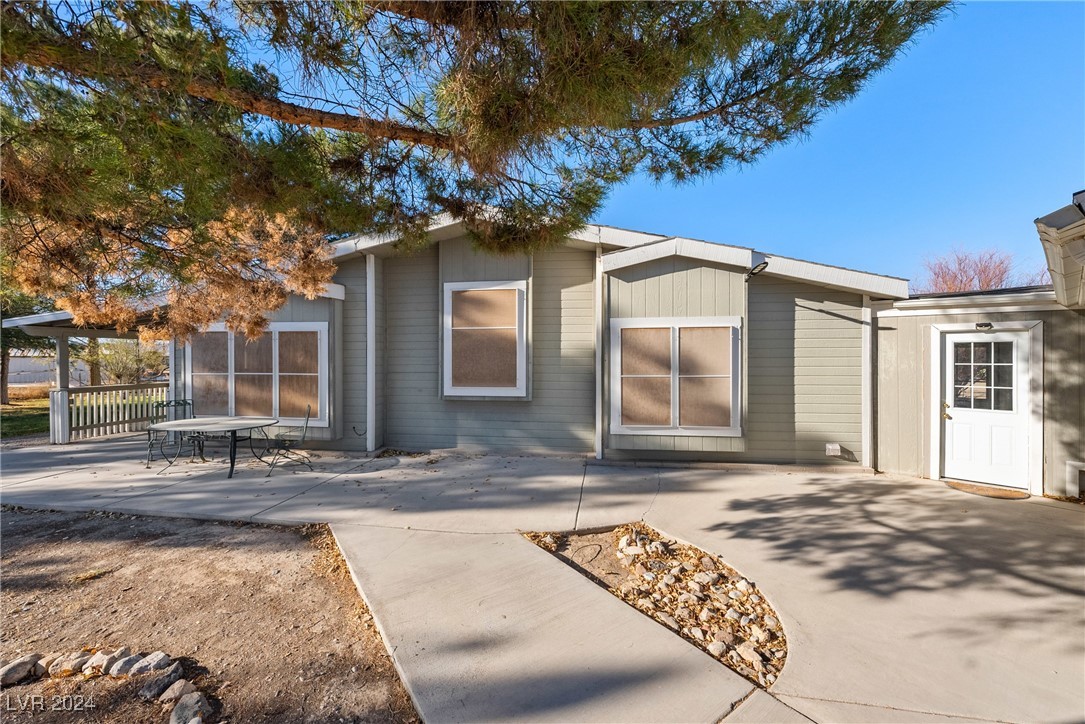 1380 W Black Street, Pahrump, Nevada image 3