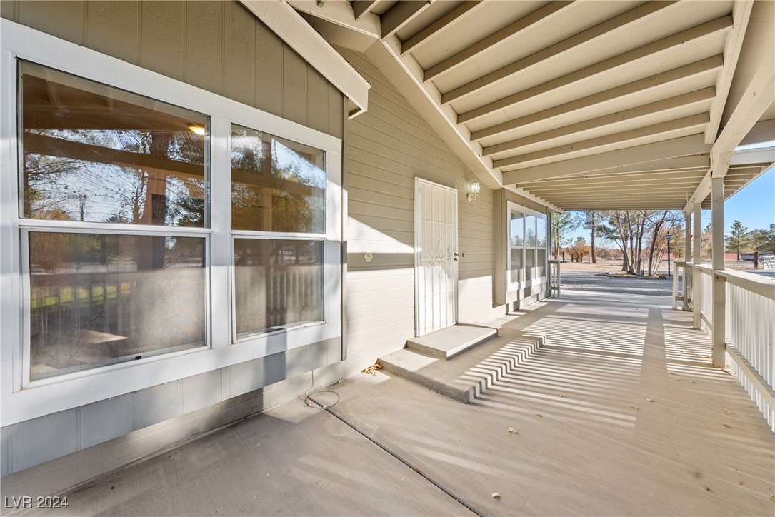 1380 W Black Street, Pahrump, Nevada image 9