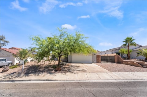 Tiny photo for 376 Eveningside Avenue, Henderson, NV 89012 (MLS # 2787955)
