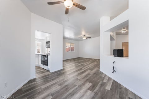 Tiny photo for 376 Eveningside Avenue, Henderson, NV 89012 (MLS # 2787955)