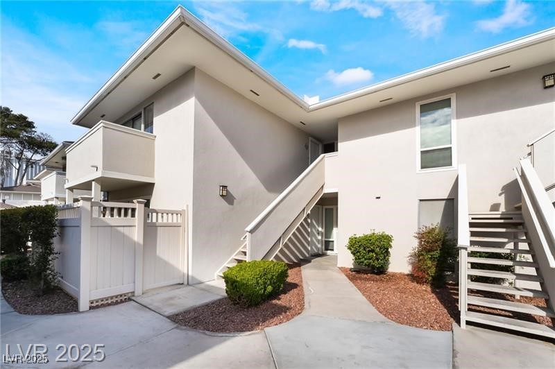 778 Oakmont Avenue 312