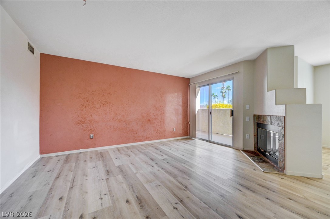 698 S Racetrack Road 713