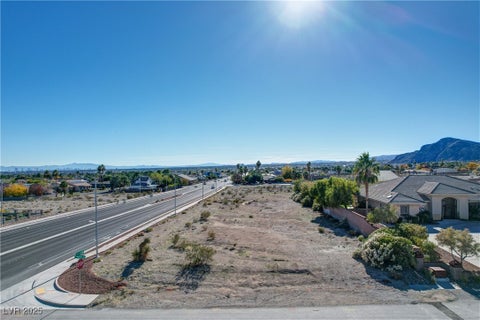 Tiny photo for Fort Apache between Stephen & Hammer, Las Vegas, NV 89149 (MLS # 2741060)