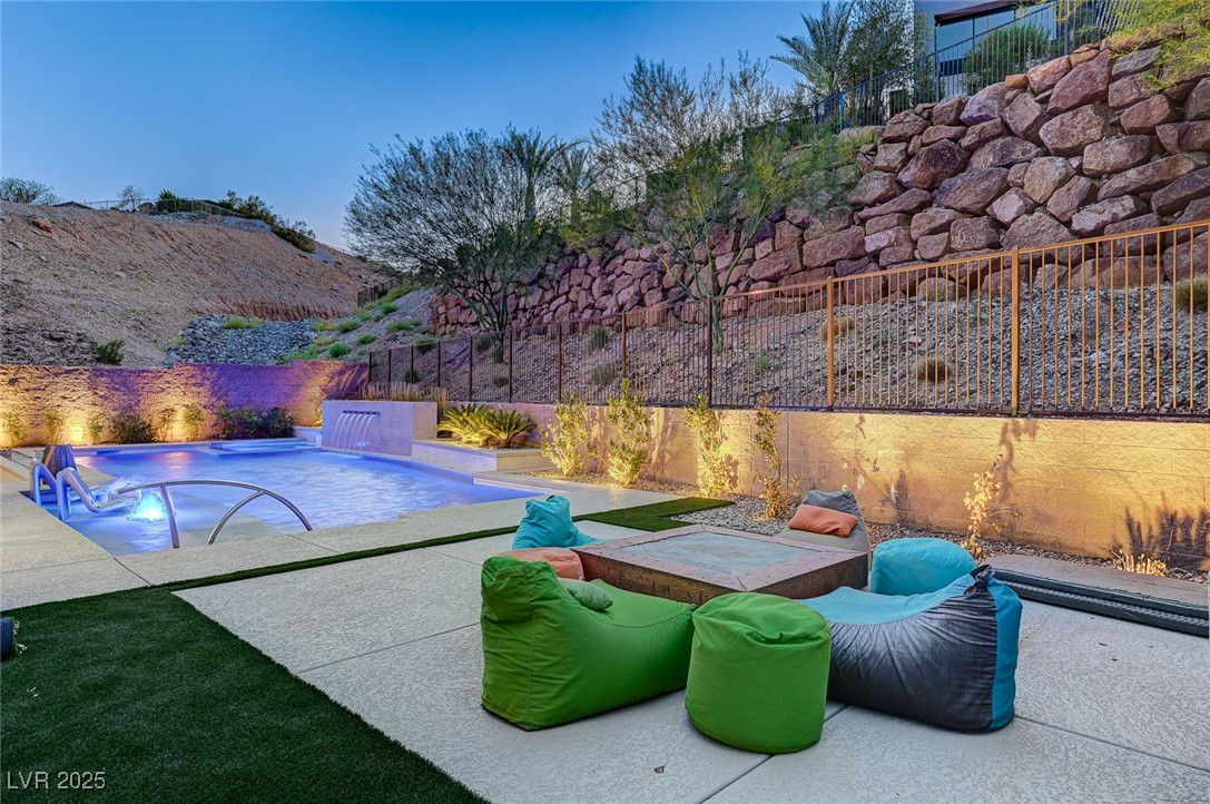 5 HIGHLAND COVE Lane