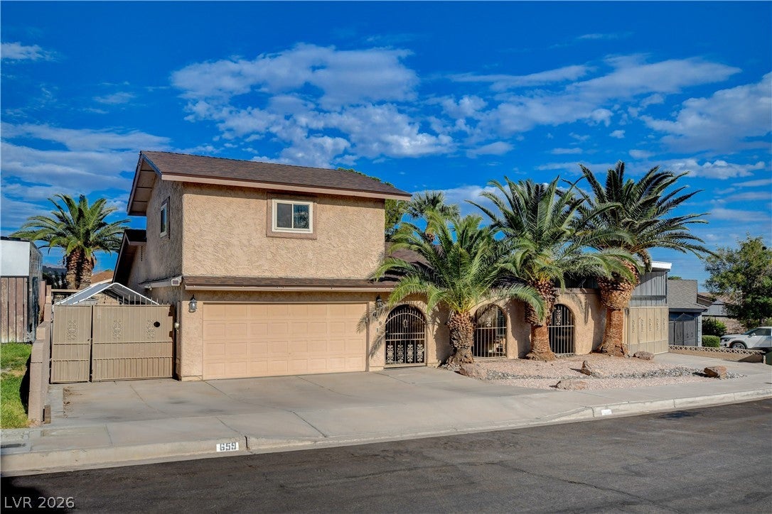 659 Arrayo Way