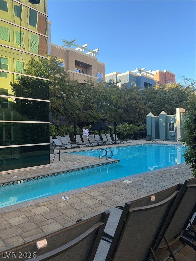 32 E SERENE Avenue 416