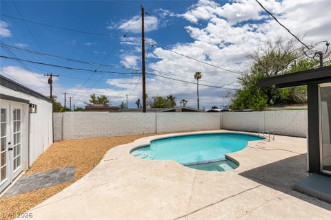 Tiny photo for 700 S Mallard Street, Las Vegas, NV 89107 (MLS # 2793990)