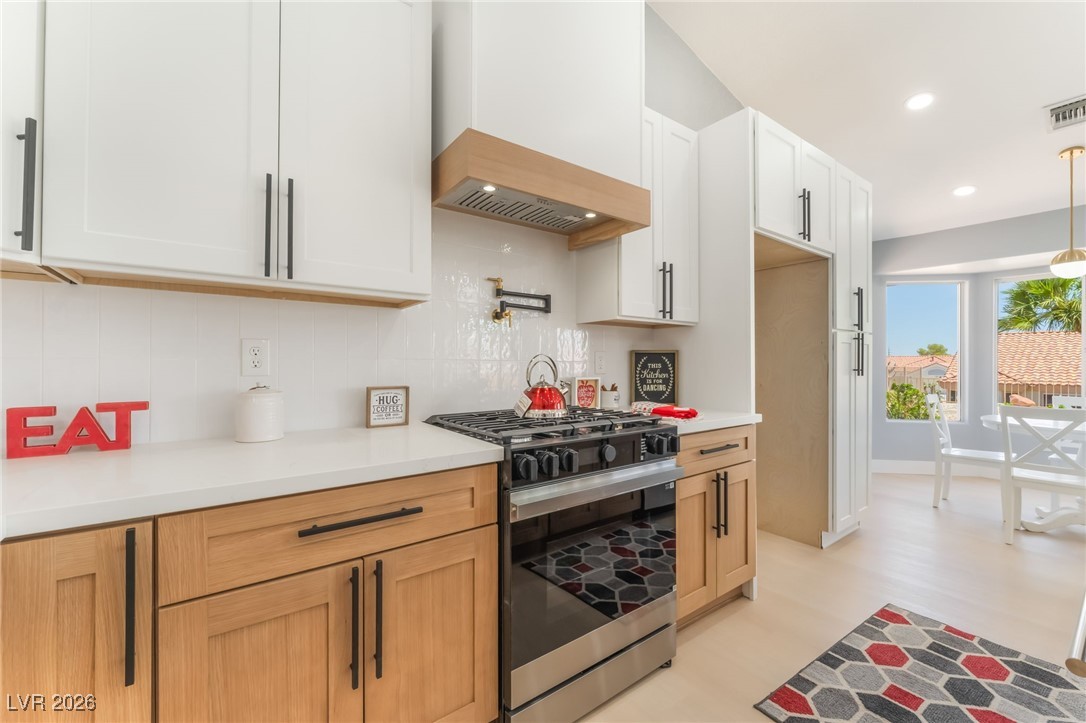 3100 Gladstone Court