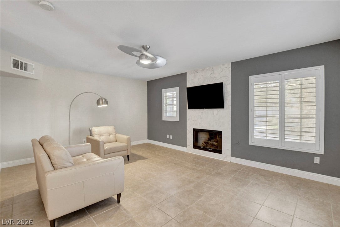 504 Chestnut View Place