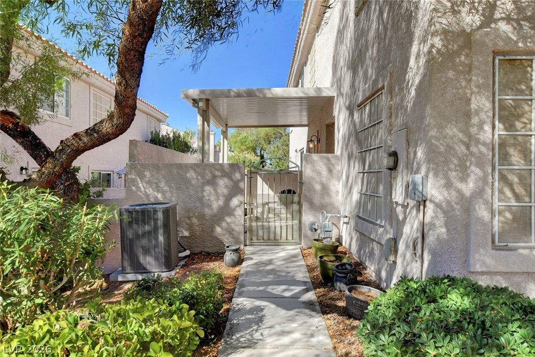 504 Chestnut View Place