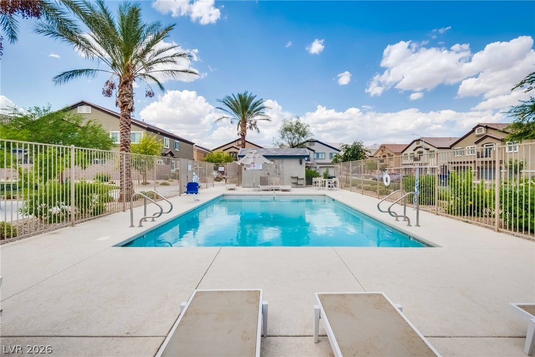 7575 Emerald Stars Street 102