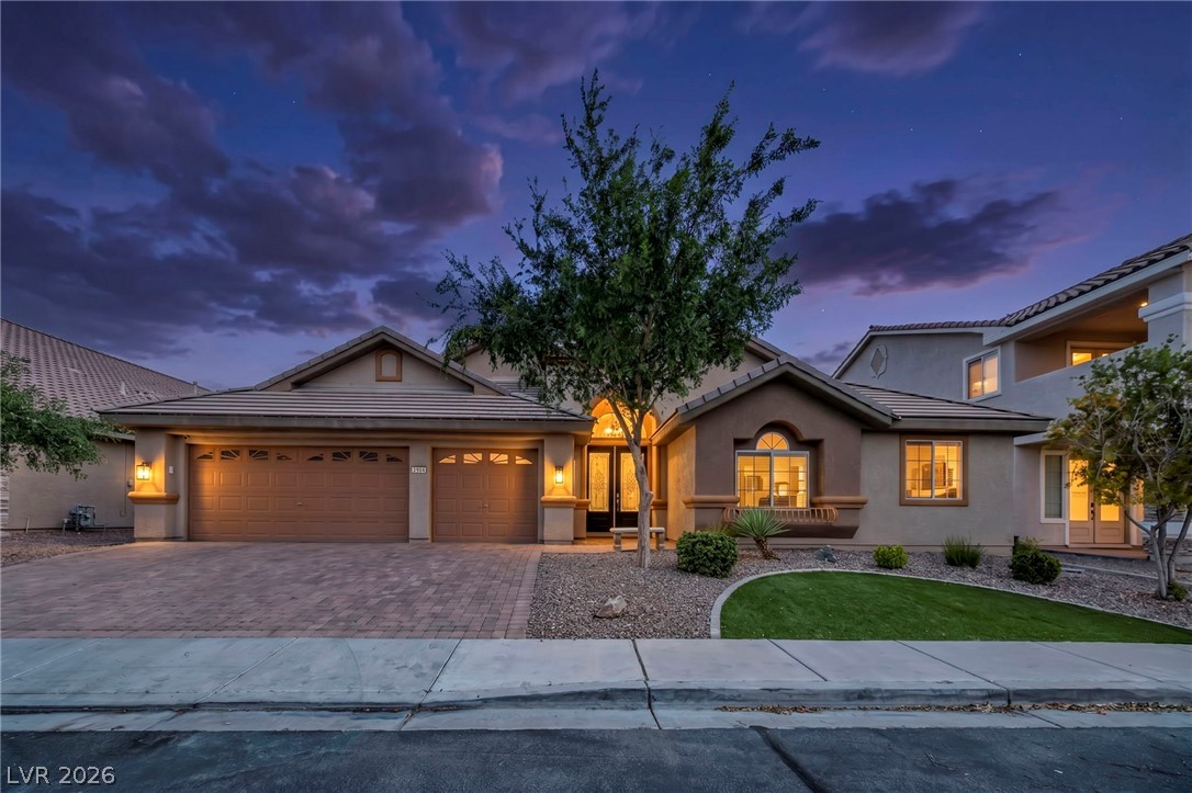 3904 Campanario Avenue