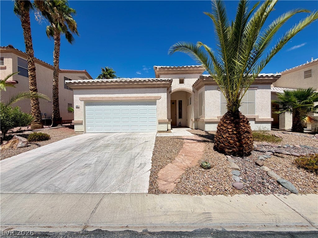 322 Turtle Peak Avenue