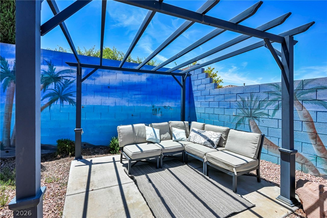 193 Tuscan Shadow Street