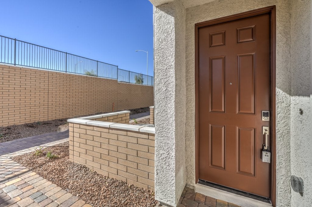 224 Freeport View Place