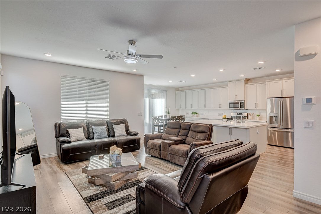 10049 Desert Azure Street