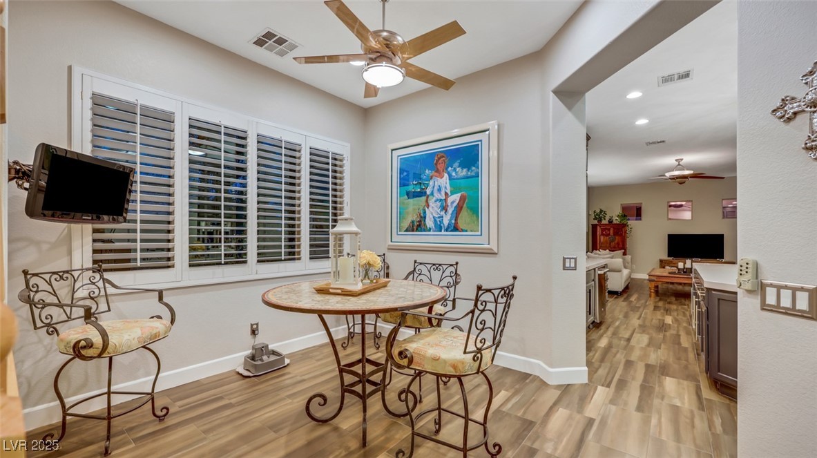 Las Vegas, Nevada 89141, United States, 5 Bedrooms Bedrooms, ,5 BathroomsBathrooms,Residential,Active,201655