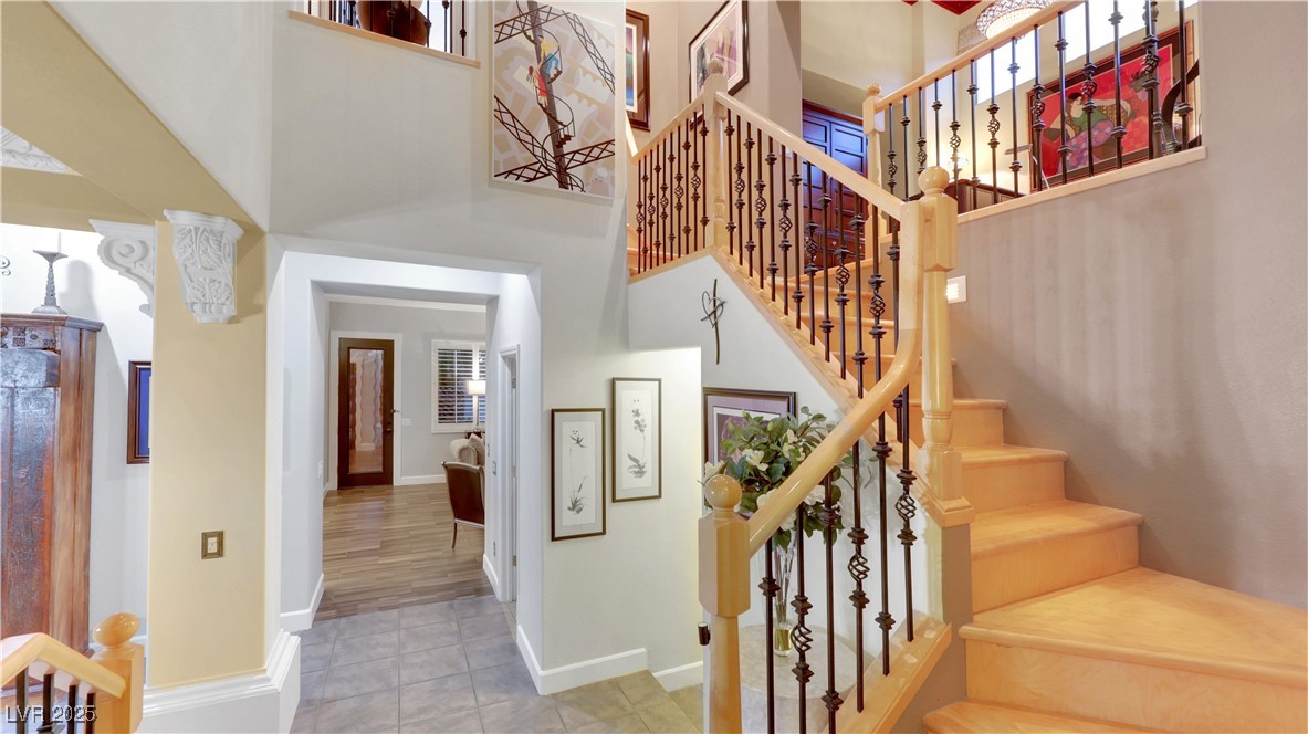 Las Vegas, Nevada 89141, United States, 5 Bedrooms Bedrooms, ,5 BathroomsBathrooms,Residential,Active,201655