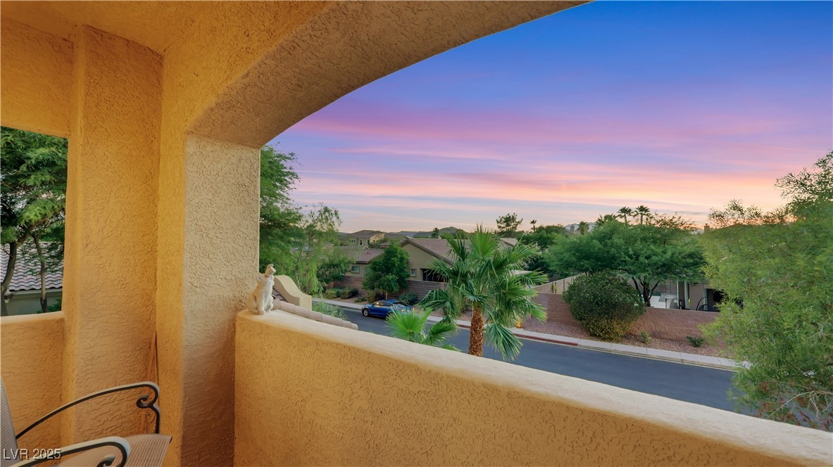 Las Vegas, Nevada 89141, United States, 5 Bedrooms Bedrooms, ,5 BathroomsBathrooms,Residential,Active,201655