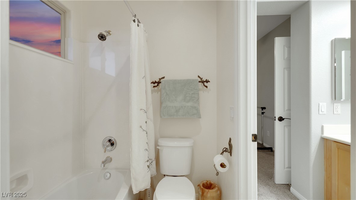 Las Vegas, Nevada 89141, United States, 5 Bedrooms Bedrooms, ,5 BathroomsBathrooms,Residential,Active,201655