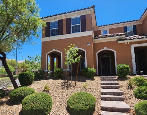 Townhouse For Rent - 3001 Camino Sereno Avenue<br/> Henderson, NV 89044