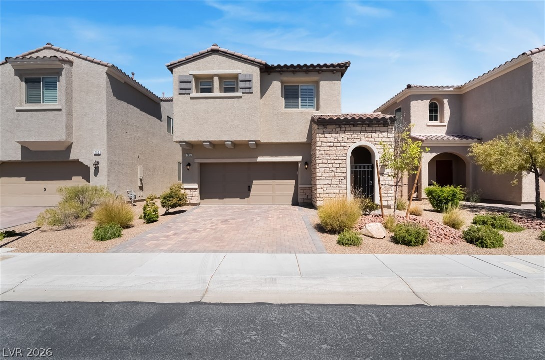 286 Cullerton Street