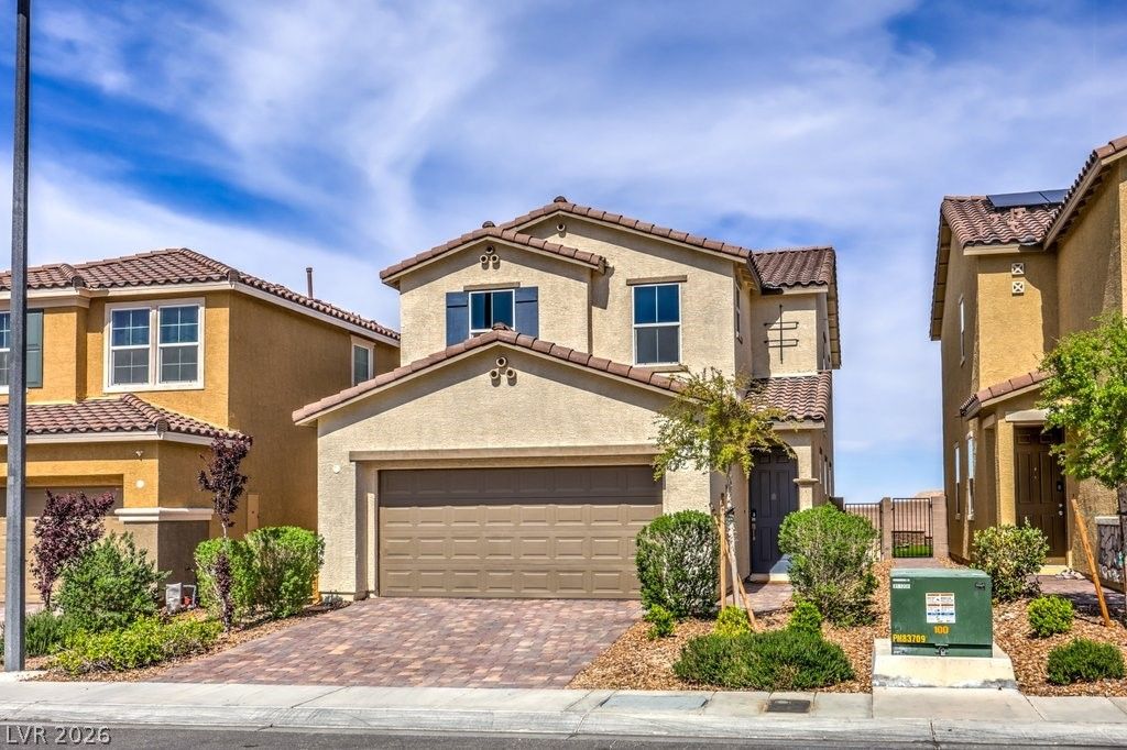 Photo of 2416 Bellinzona Place, Henderson, NV 89044 (MLS # 2766436)