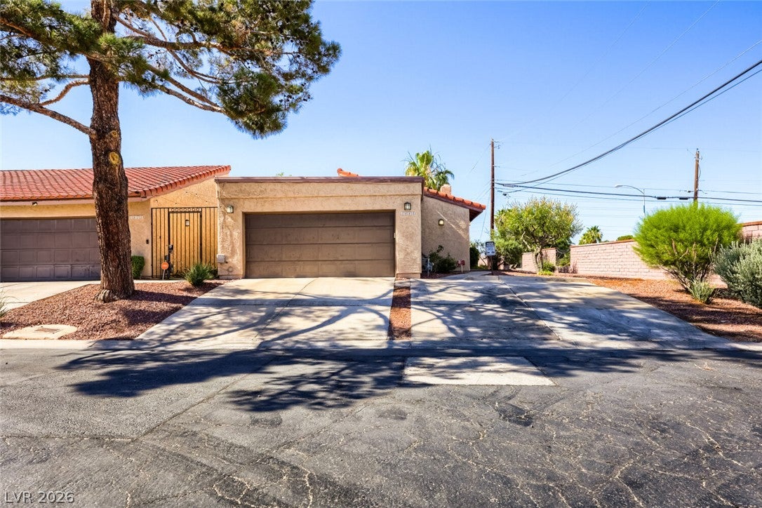 1882 Camino Verde Lane