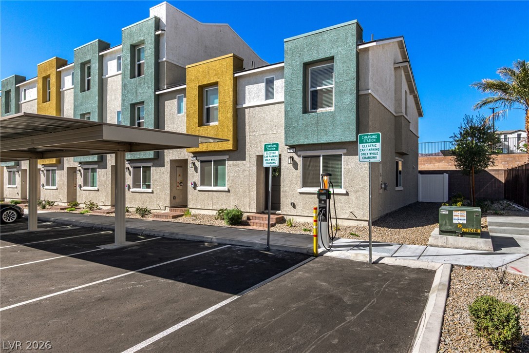 5613 Fathom Blue Street