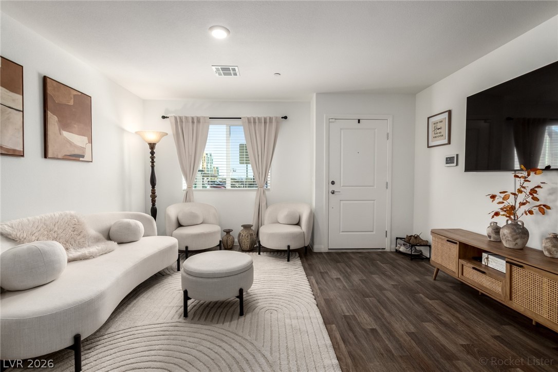 5613 Fathom Blue Street