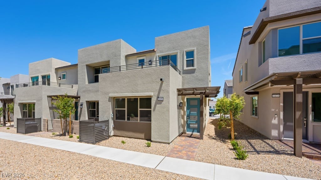 Properties 1 1479 Melodic Lark Drive