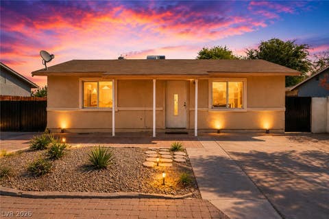 Homes For Sale - 3712 Loyola Street<br/> North Las Vegas, NV 89030