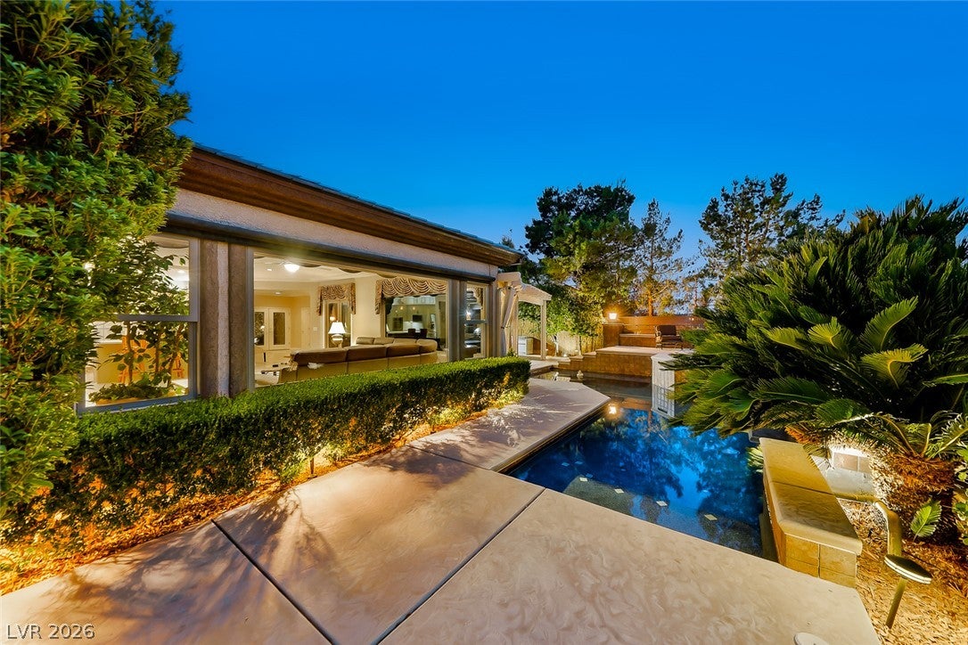 1613 Bontemps Court