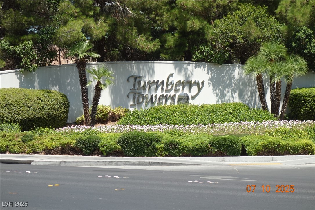 Properties 1 222 Karen Avenue 502