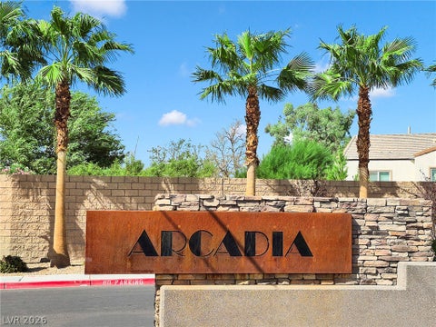 Townhouse For Sale - 3542 Arcadian King Avenue<br/> Las Vegas, NV 89106