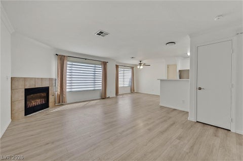 Condo For Rent - 350 S Durango Drive #135<br/> Clark County, Las Vegas, NV 89145