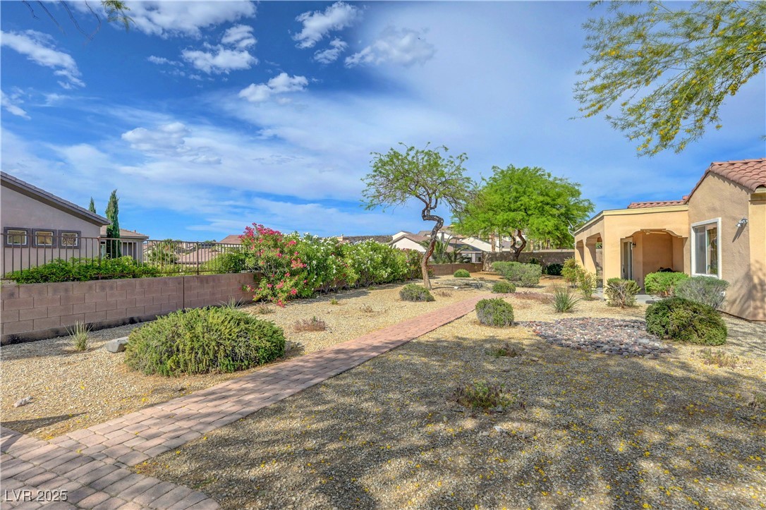 2764 Leys Burnett Avenue, Henderson, Nevada image 49