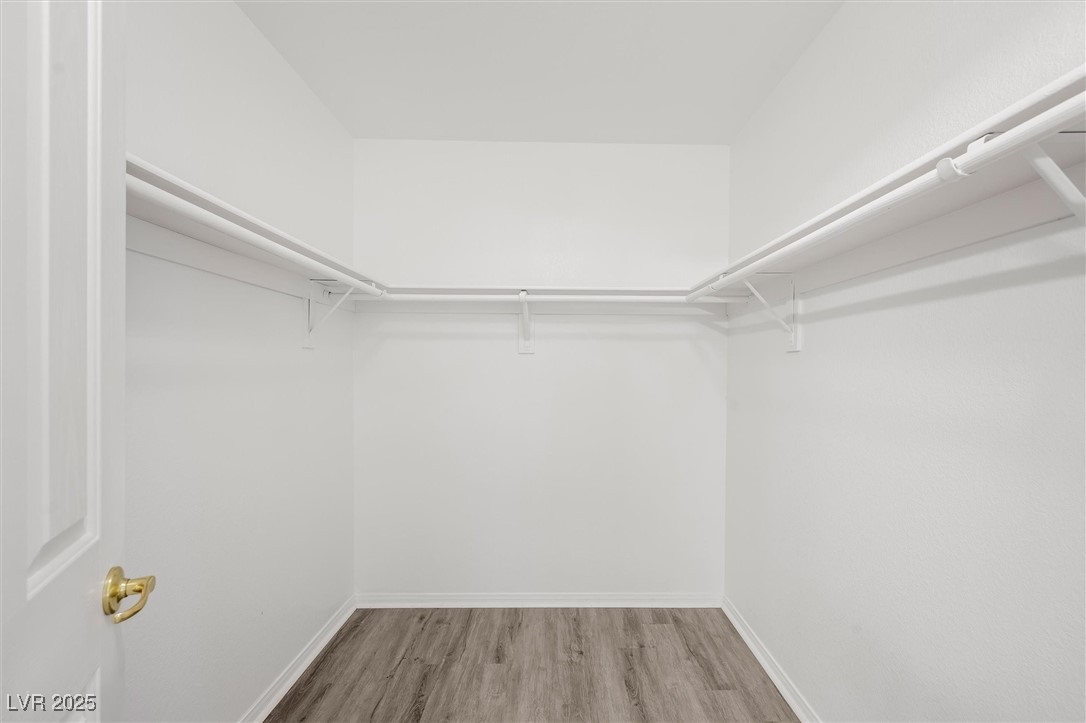 Las Vegas, Nevada 89122, United States, 4 Bedrooms Bedrooms, ,2 BathroomsBathrooms,Residential,Active,239287