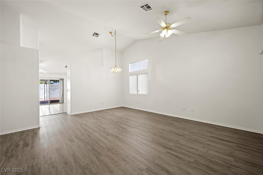 Las Vegas, Nevada 89122, United States, 4 Bedrooms Bedrooms, ,2 BathroomsBathrooms,Residential,Active,239287