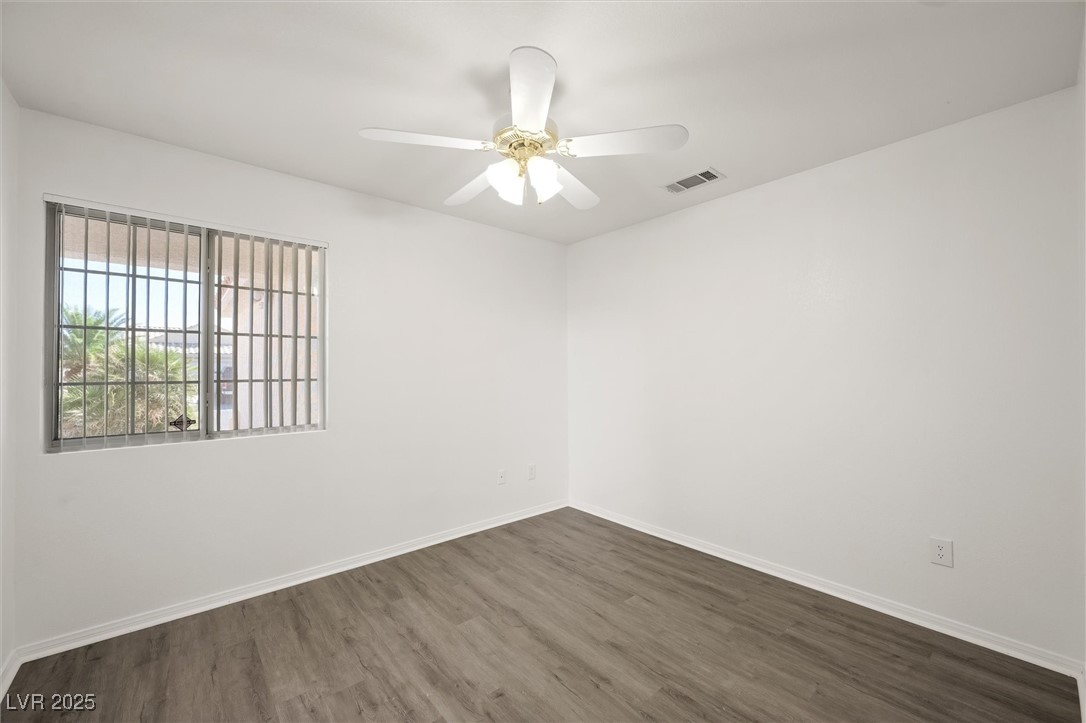 Las Vegas, Nevada 89122, United States, 4 Bedrooms Bedrooms, ,2 BathroomsBathrooms,Residential,Active,239287