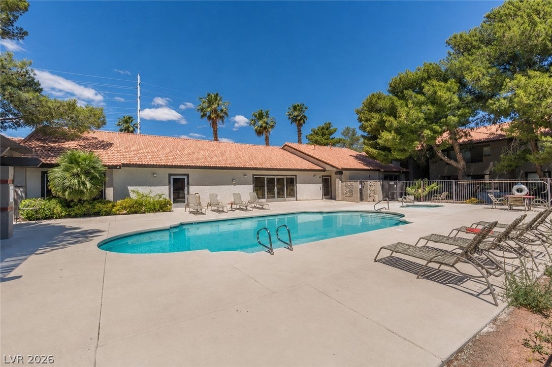 2606 S Durango Drive 246
