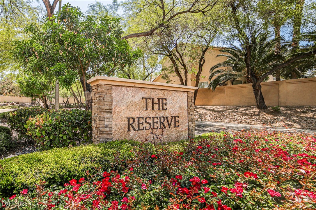 1742 Sand Storm Drive, Henderson, Nevada image 1