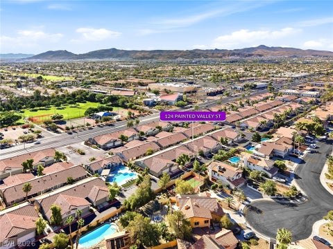 Townhouse For Sale - 124 Painted Valley Street<br/> Henderson, NV 89074