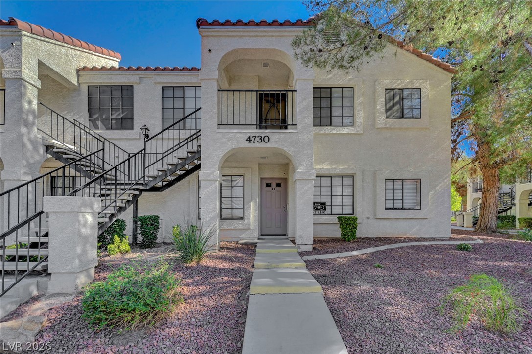 4730 Nara Vista Way 202