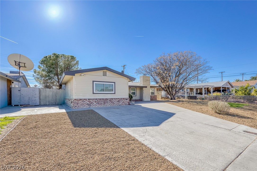 4305 Via Olivero Avenue