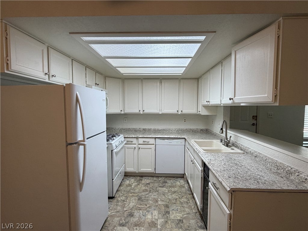1404 SANTA MARGARITA Street A