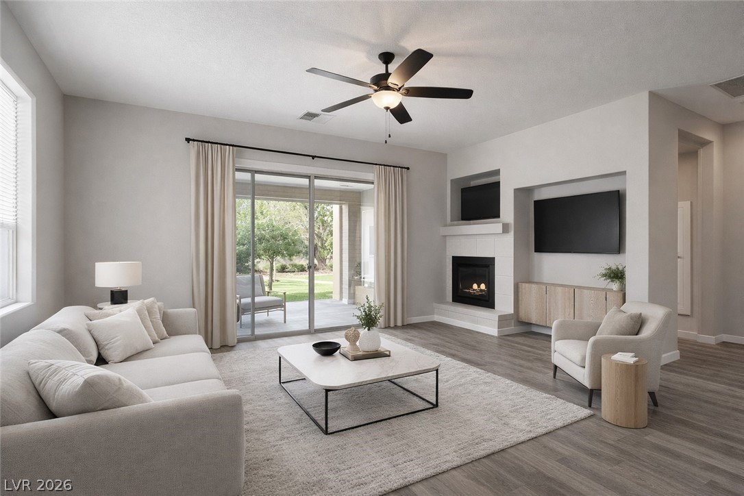 1004 Viale Placenza Place